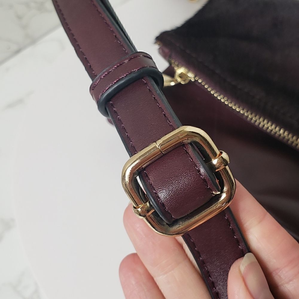 LA DIVA Leather & Faux Fur Envelope Crossbody Wristlet Bag - Picture 5 of 16